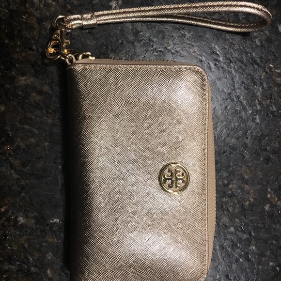 Tory Burch wristlet - Picture 1 of 4